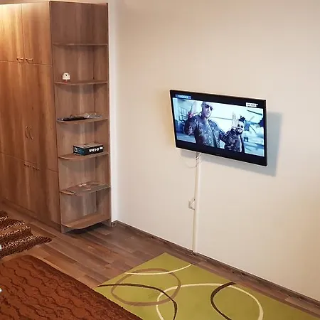 Nikolov Studio *